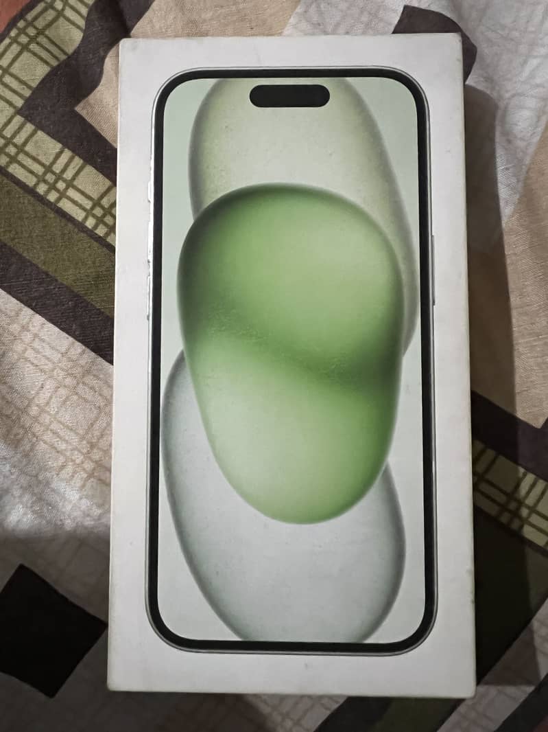 Apple iPhone 15 2