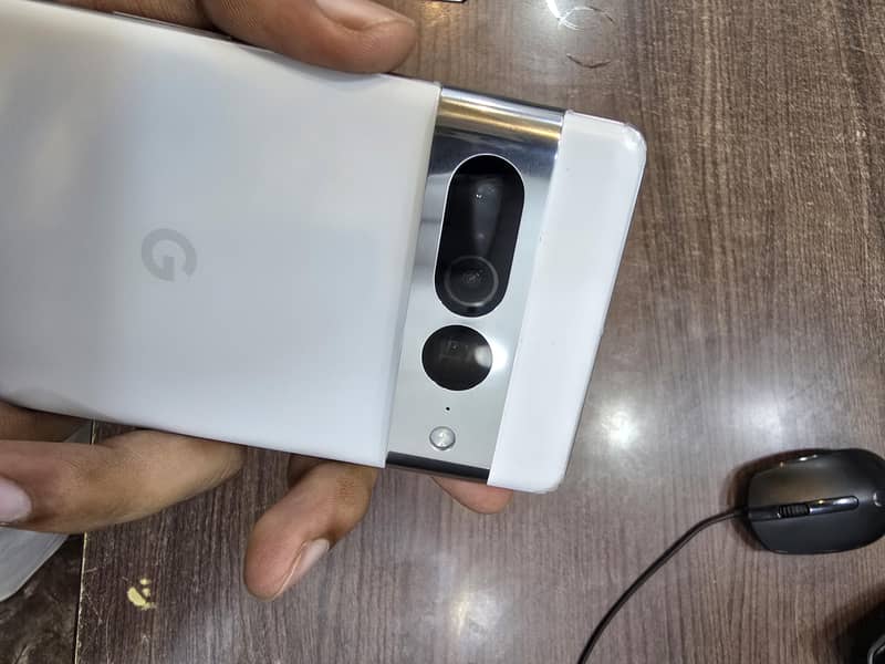 Google  pixels  7 pro pta approved  physical +e sim 2