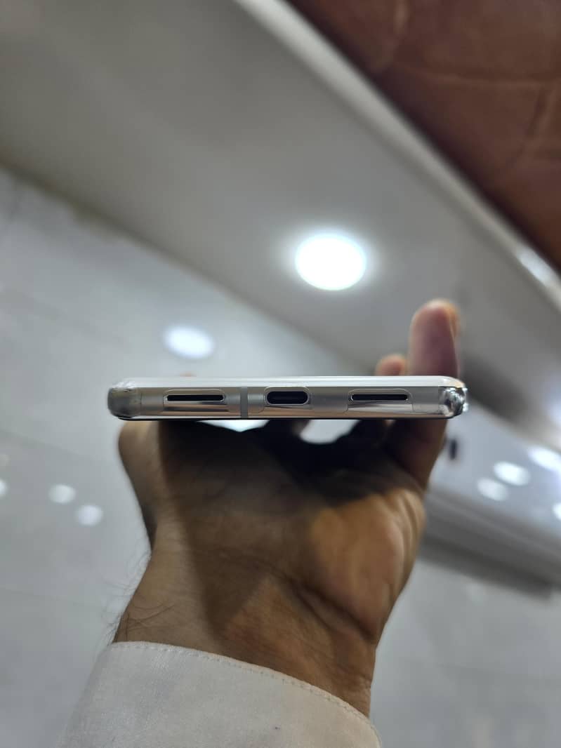 Google  pixels  7 pro pta approved  physical +e sim 6