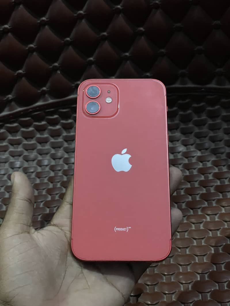 iPhone 12 0