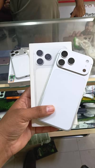 17 Pro Max 256gb