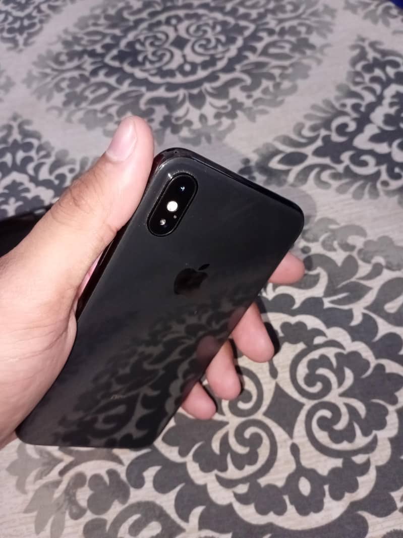 Apple iPhone X 2