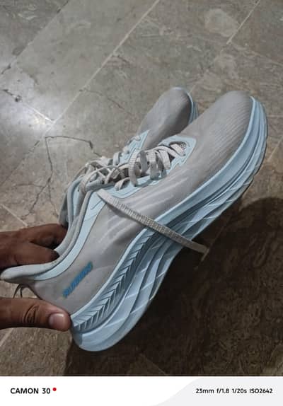 Premium running shoes light weight reasonable price 03048876967