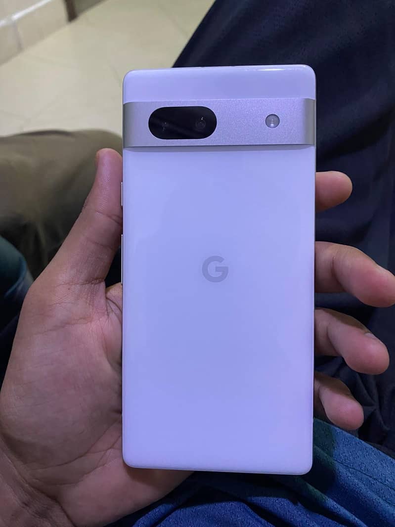 Google Pixel 7a 5