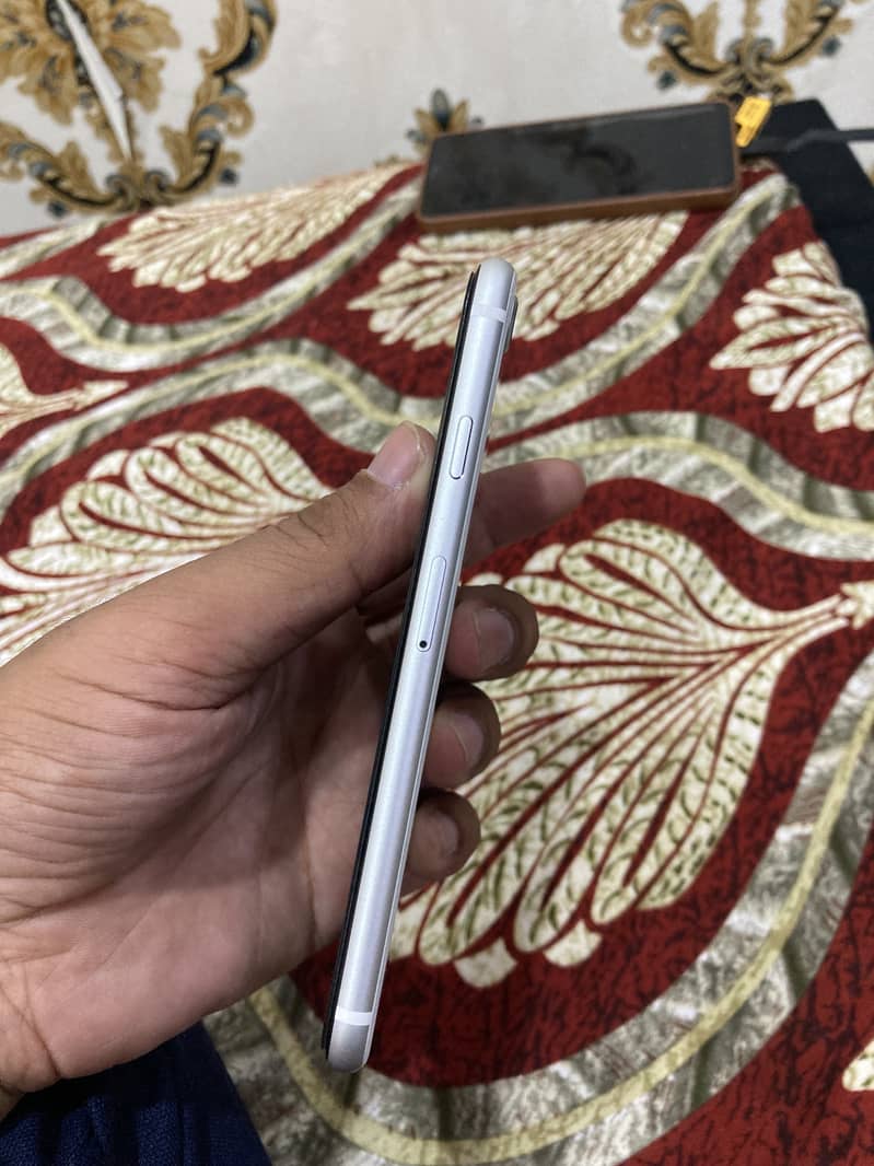 Apple iPhone SE 1