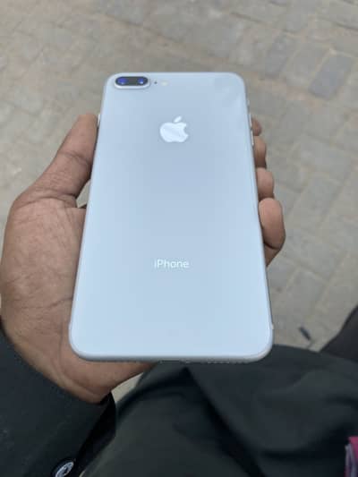 Apple iPhone 8 Plus