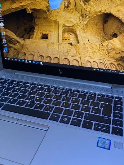 HP ELITEBOOK 840 G6 i5 8th gen