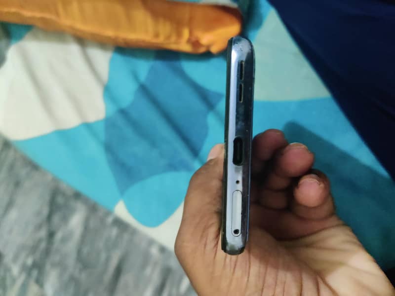 One Plus 9 4