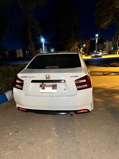 Honda City Aspire 1.3 MT IVTEC 2015/16
