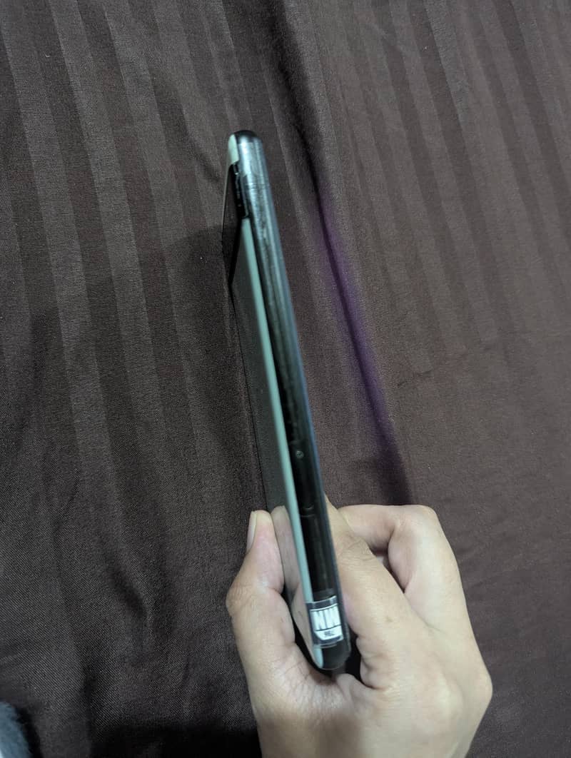 Google Pixel 6a 5