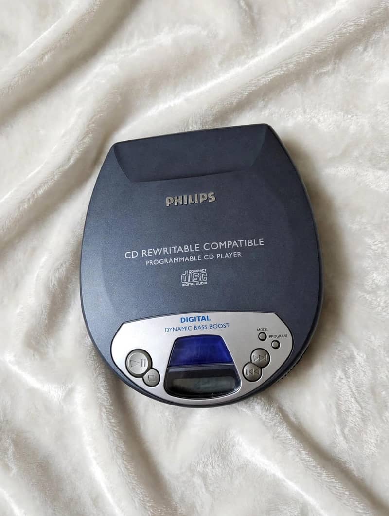 Panasonic CD Walkman 1