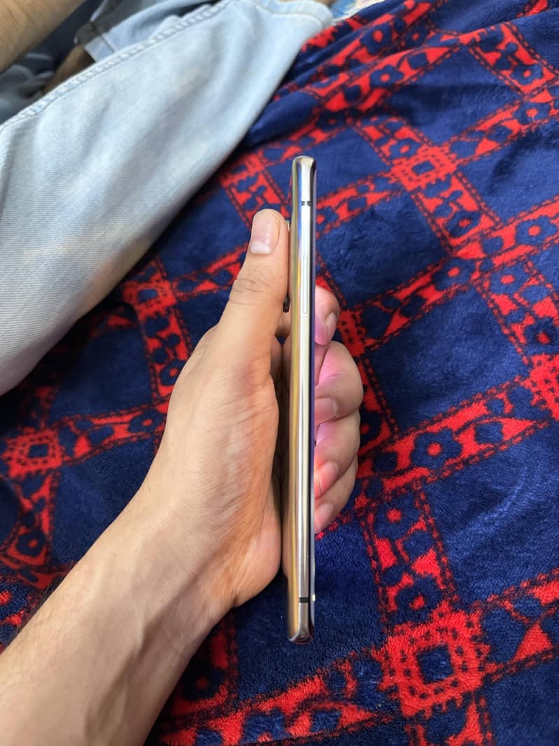 One Plus 8 4