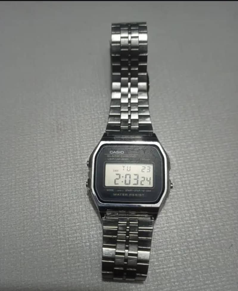 Casio watch 0