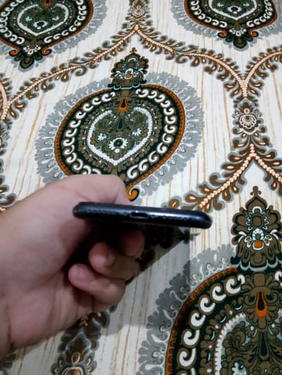 Apple iPhone SE