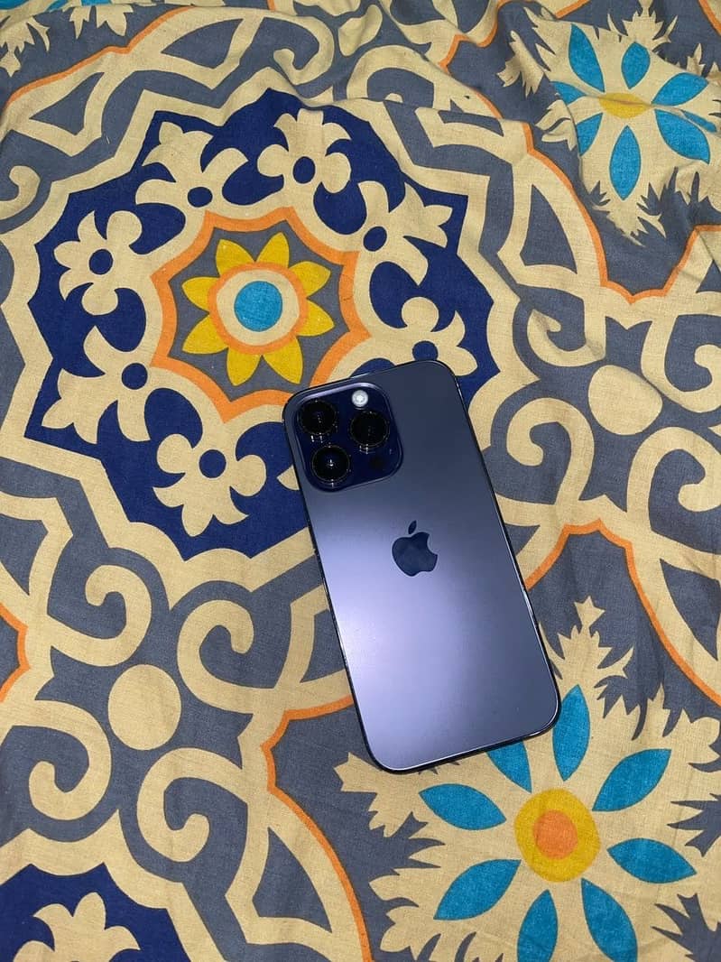 Apple iPhone 14 Pro 4