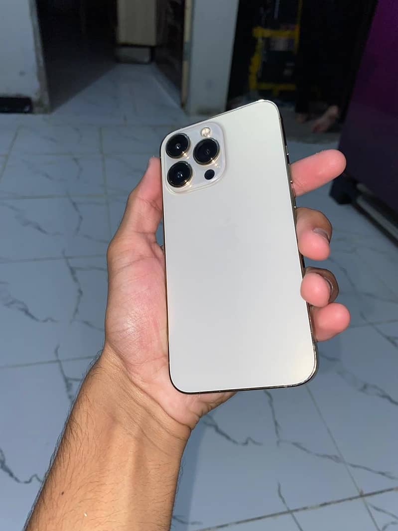 iphone 13 pro 1
