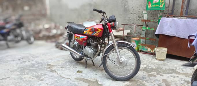 Honda CG 125 – Excellent Condition – Well Maintained