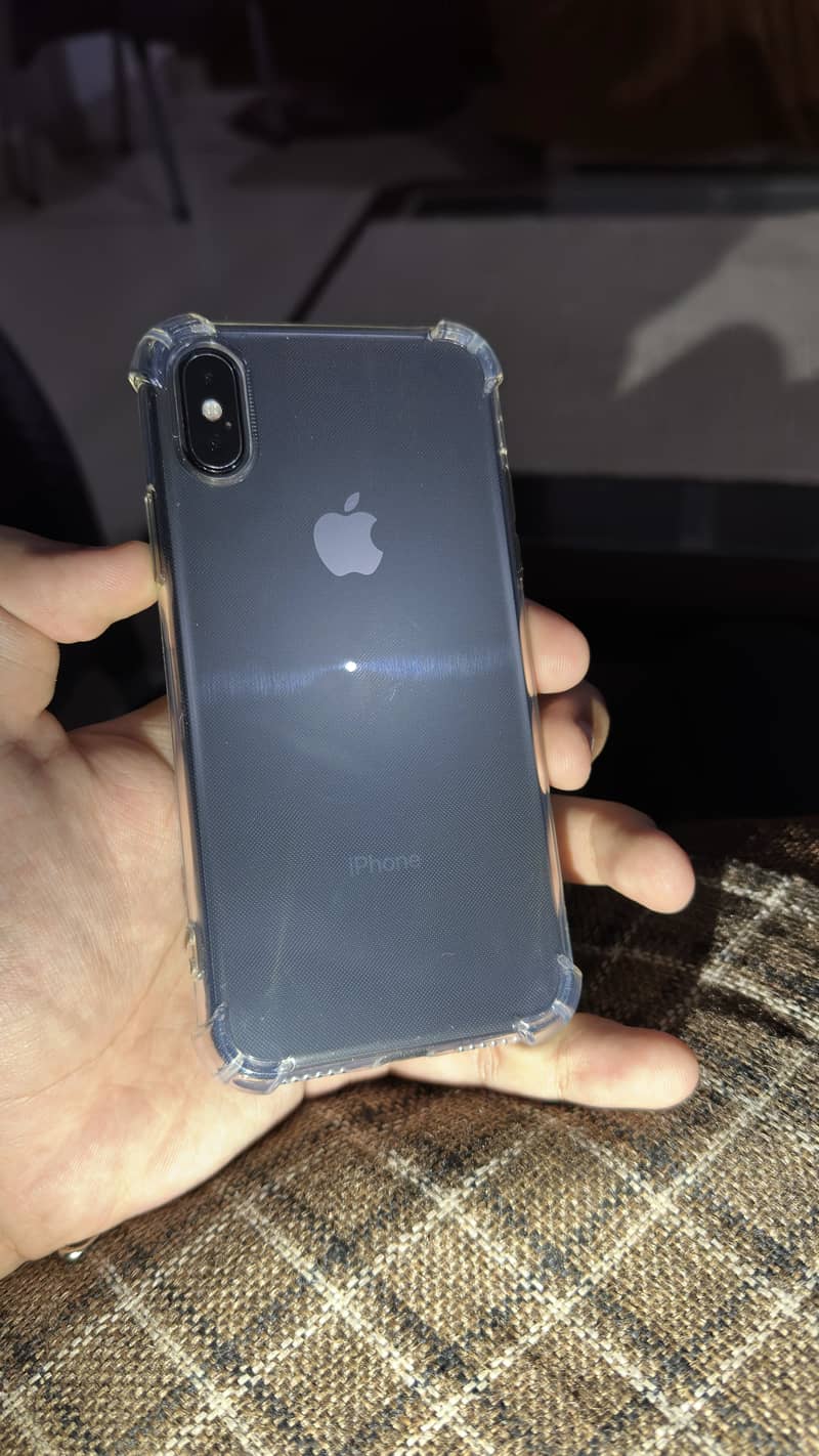 Apple iPhone X 1