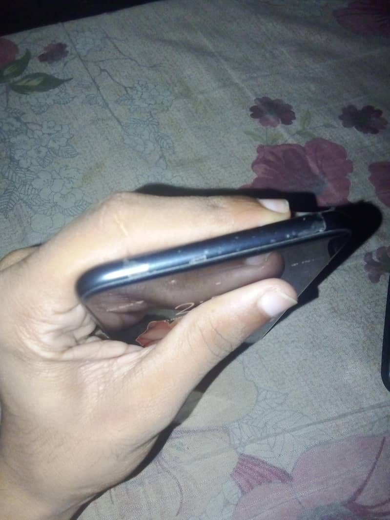 Apple iPhone 7 Plus 4