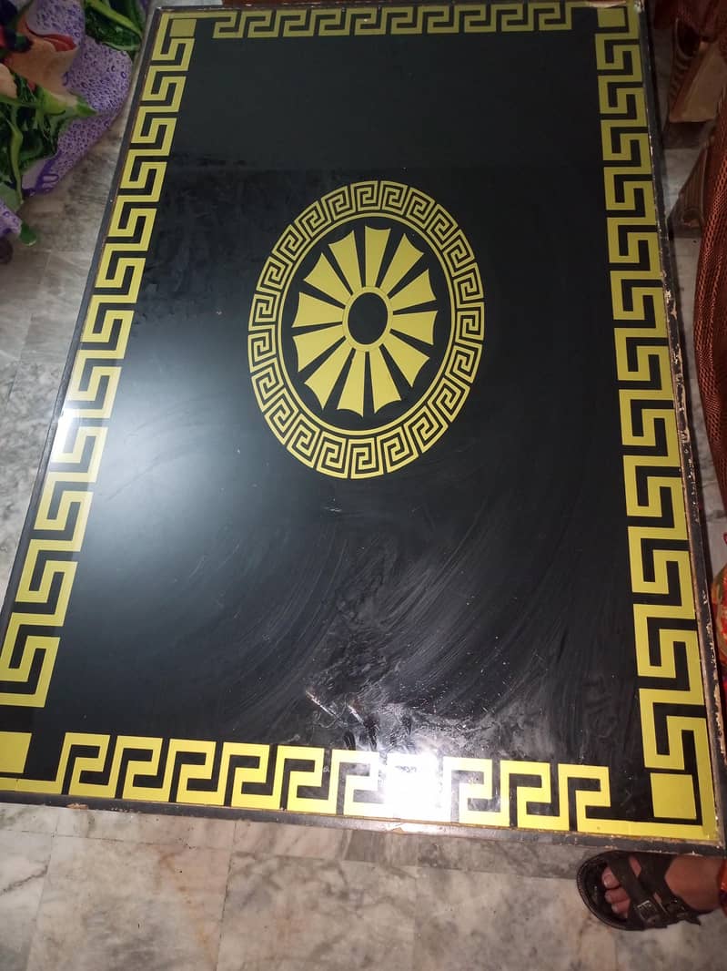 center table 0