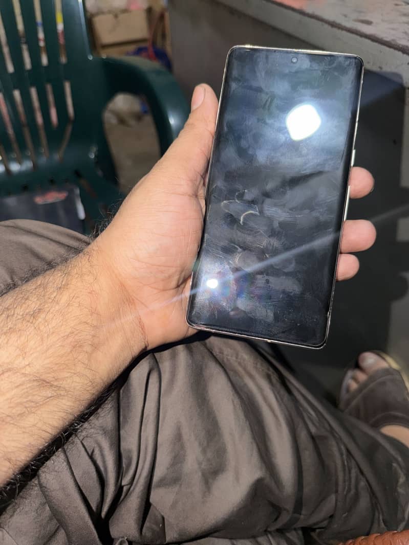 Google Pixel 7 Pro 2