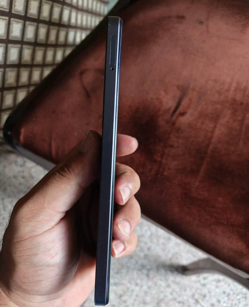 Realme C75 6