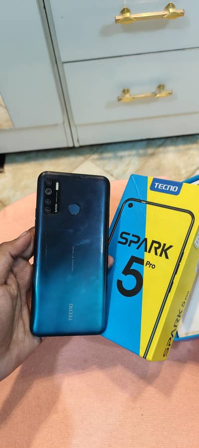 Tecno Spark 5 Pro 4/64gb PTA Approved