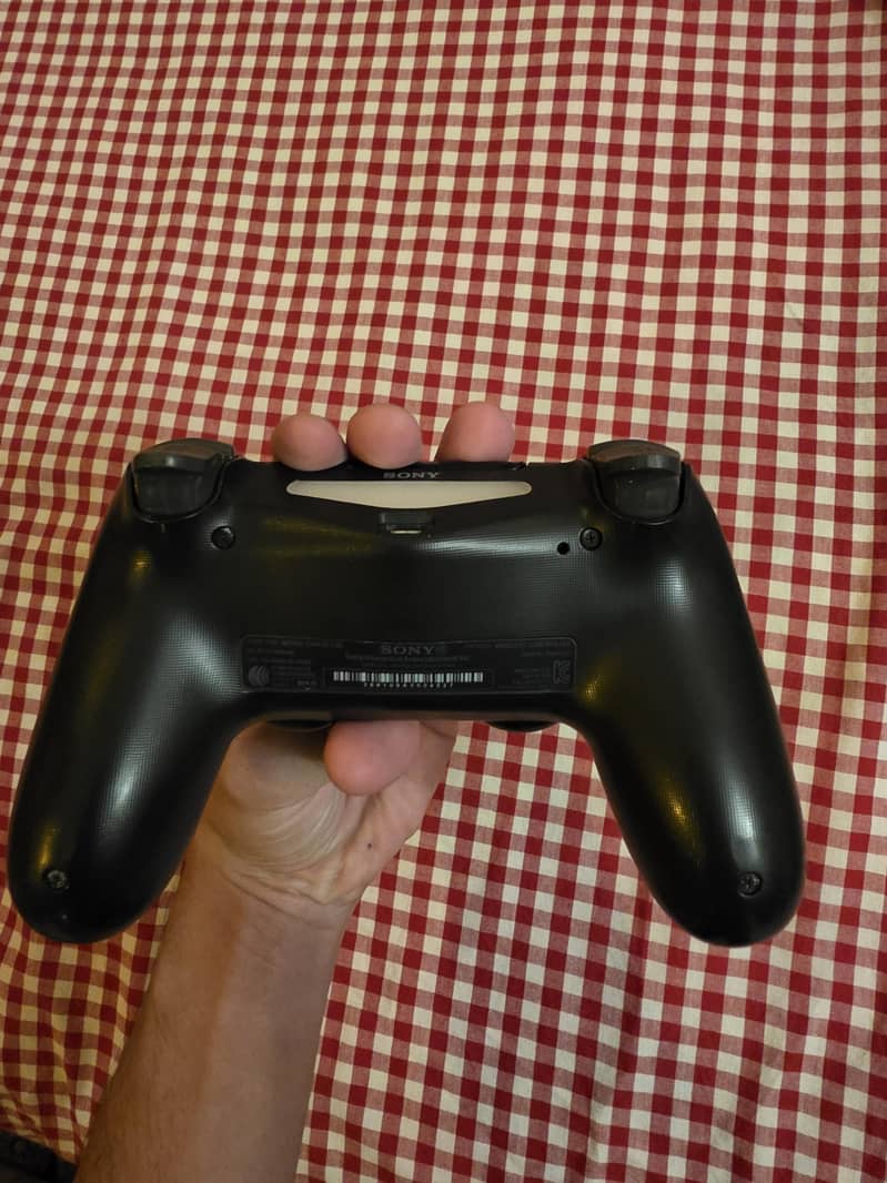 Ps4 Slim 4