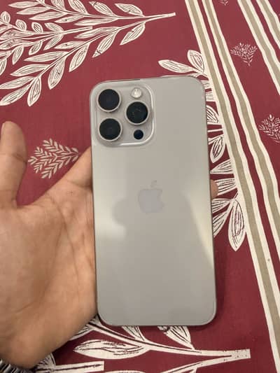 Apple iPhone 15 Pro Max