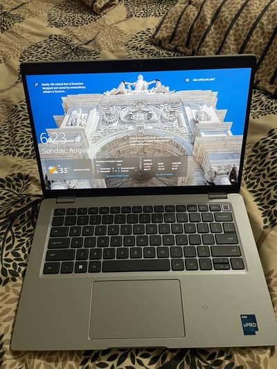 Dell core i7 12th generation. 16/256 14inch