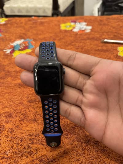 Apple Watch SE