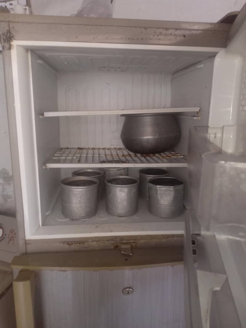 Fridge 3