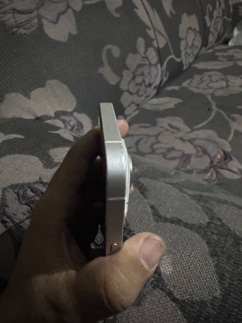 Apple iPhone 14 Pro 3