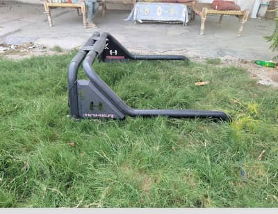 Hammer Vigo Revo Grill Guard along with Back Seats