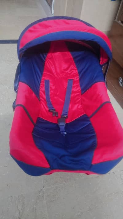 Cosmos Baby Car seat and Rocker / Carry cot