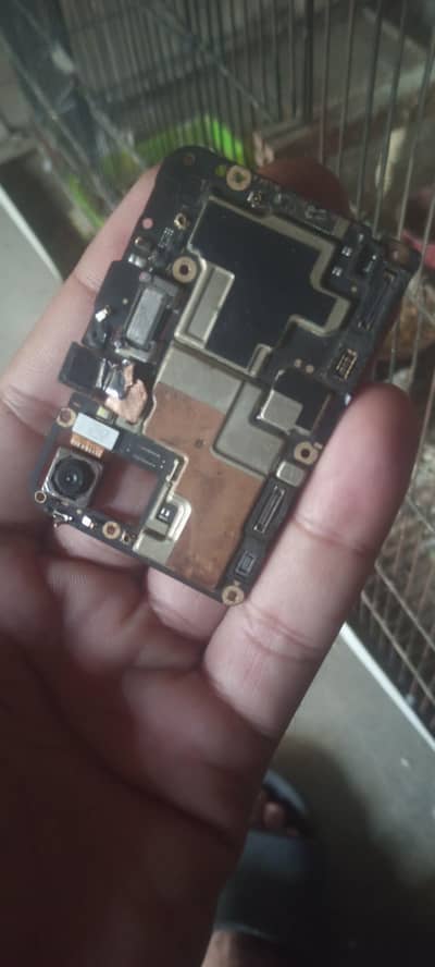 Vivo Y83 camras front or back dono