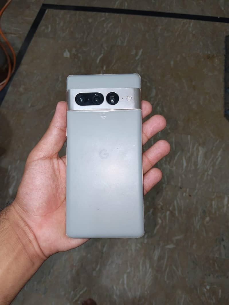Google Pixel 7 Pro 0