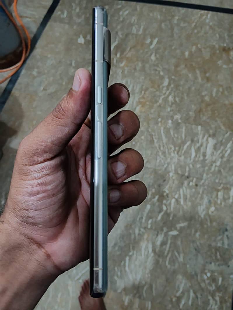 Google Pixel 7 Pro 2