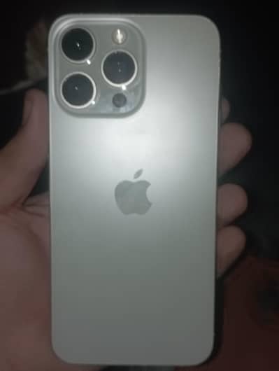 Apple iPhone 15 Pro Max
