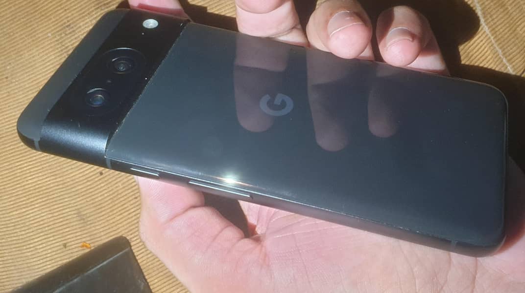 Google Pixel 8 1