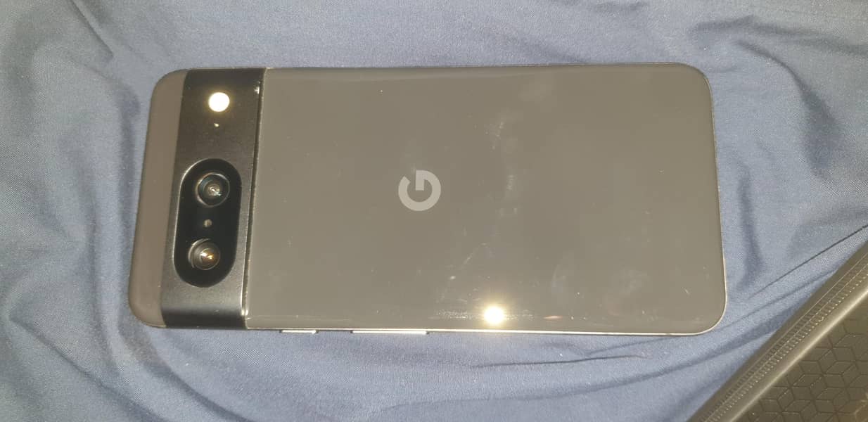 Google Pixel 8 3