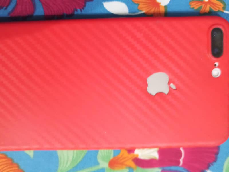 Apple iPhone 7 Plus 0