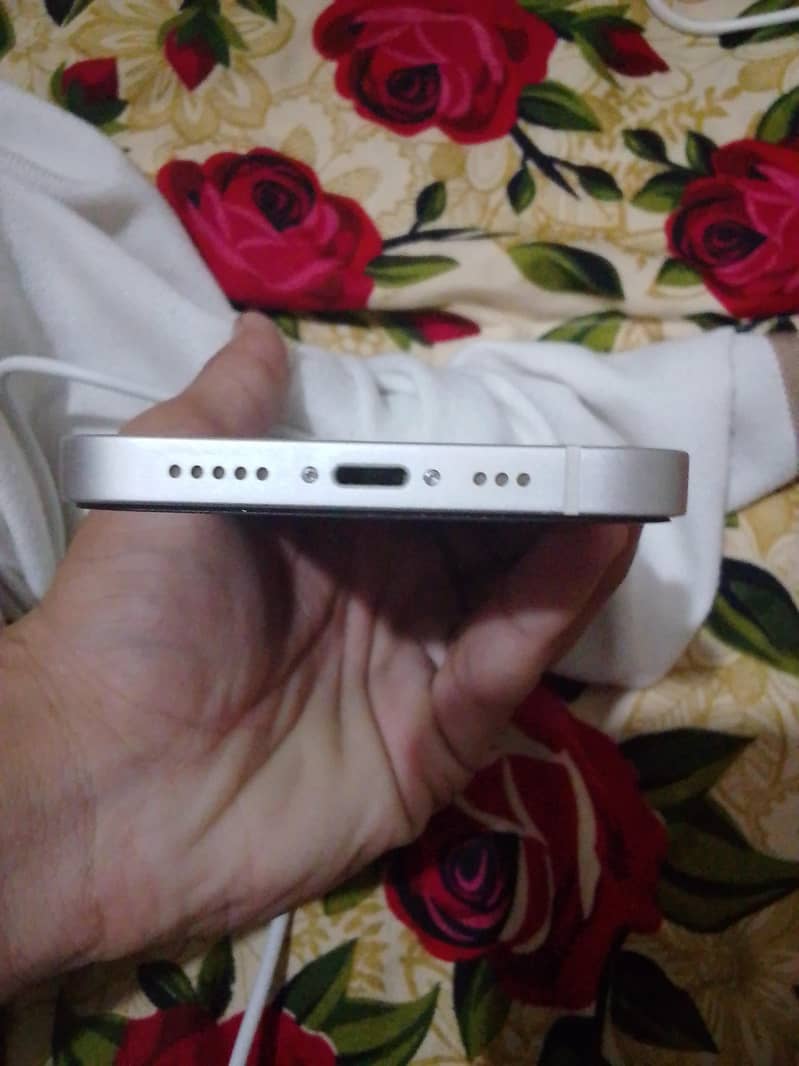 Iphone 12 3