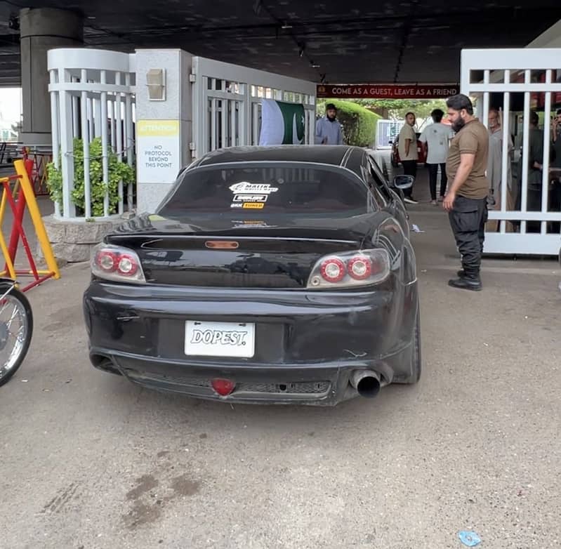 Mazda RX8 2004 4