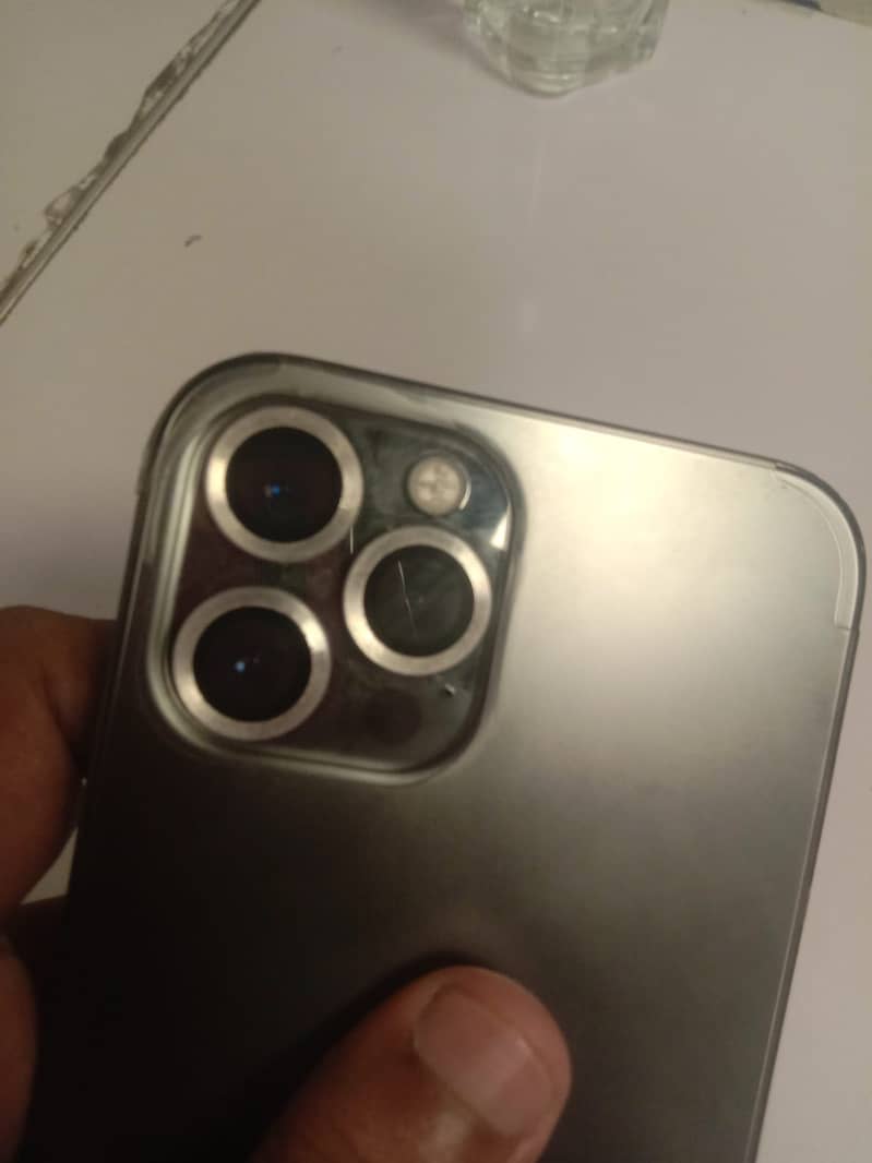Apple iPhone 12 Pro Max 2