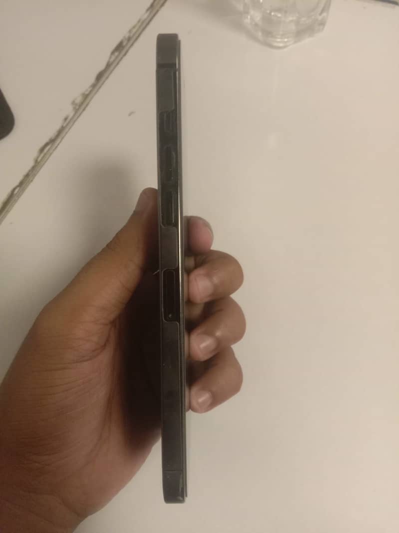 Apple iPhone 12 Pro Max 7