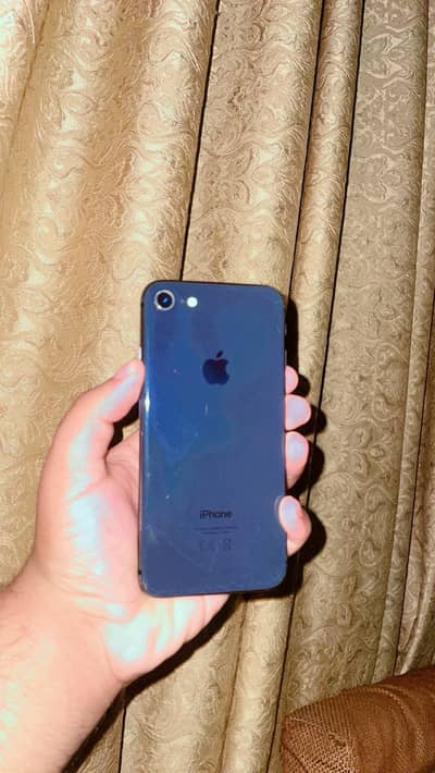 Apple iPhone 8
