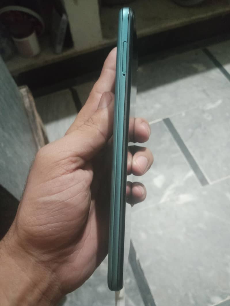 Tecno Spark 8C 2