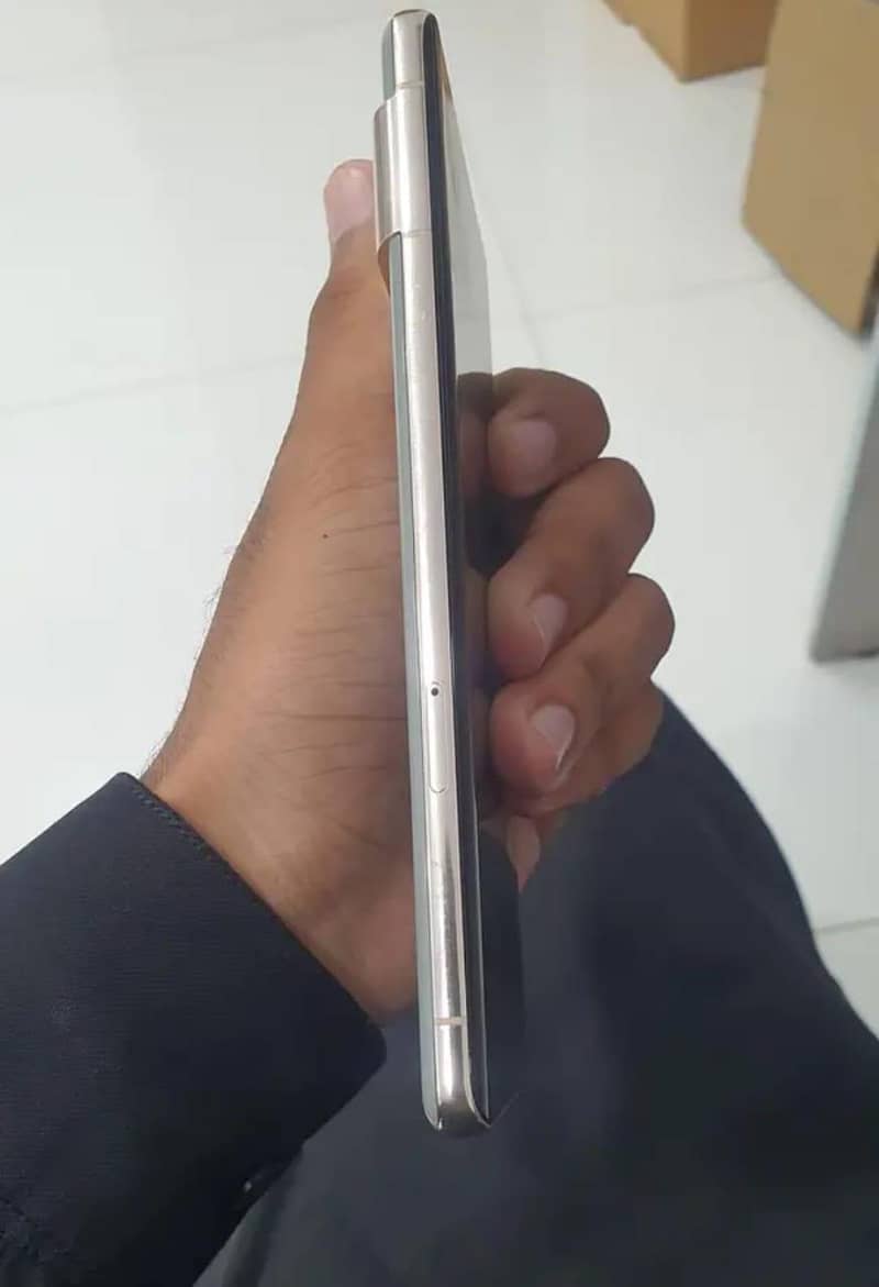 Google Pixel 7 Pro 2