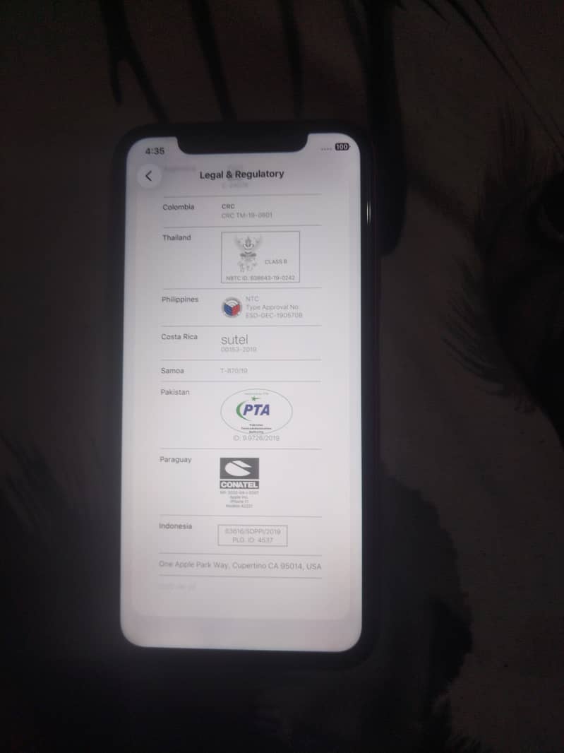 Apple iPhone 11 4